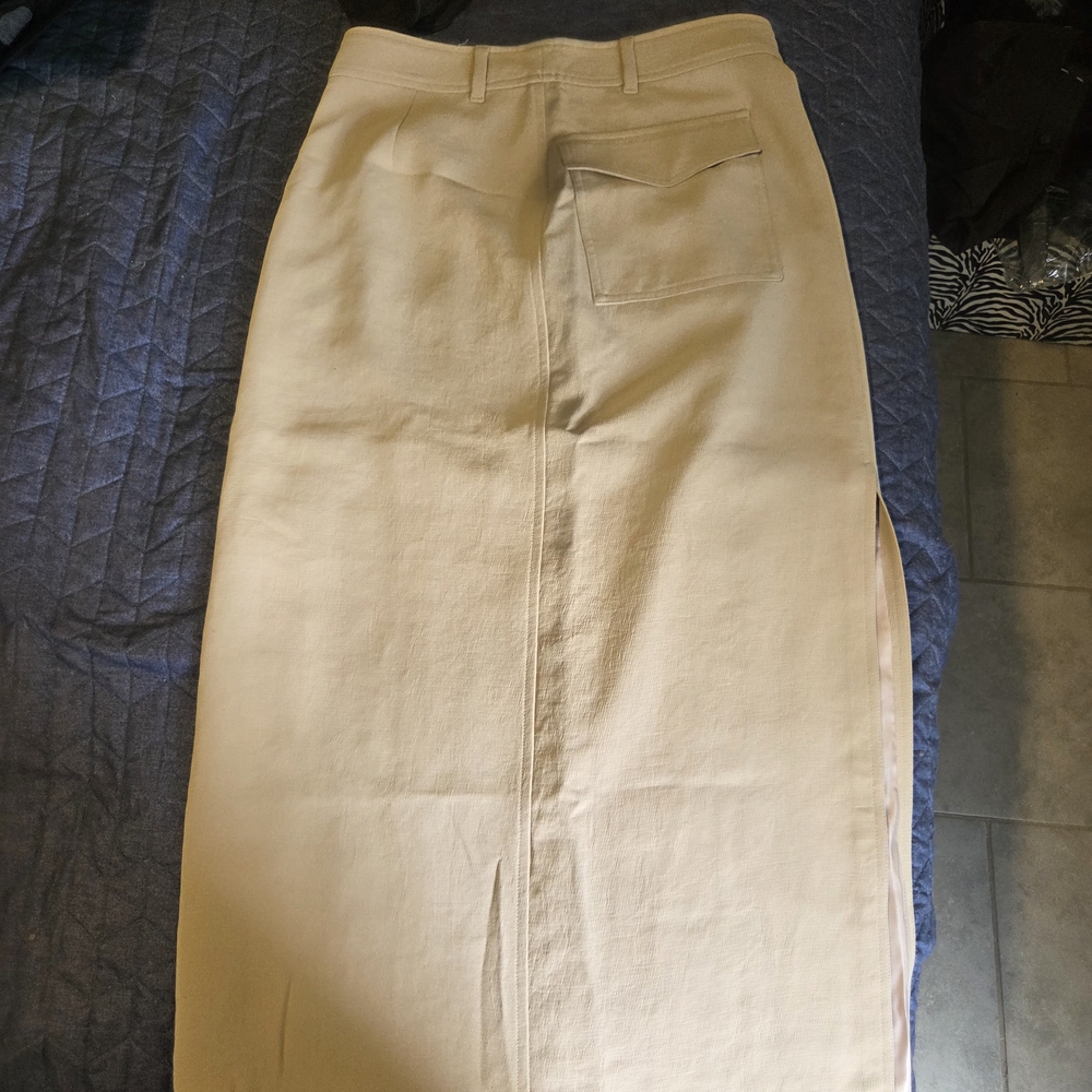 Wilfred Beige Midi Skirt